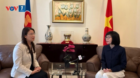 Hội nghị cấp cao ASEAN : Việt Nam đóng góp thực chất giúp ASEAN ứng phó với thách thức