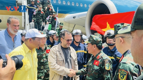 Đoàn cứu hộ Việt Nam tới Venezuela hỗ trợ khắc phục hậu quả động đất