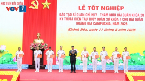 Học viện Hải quân trao bằng tốt nghiệp cho sĩ quan Hải quân Hoàng gia Campuchia