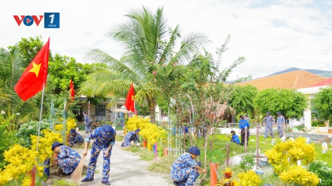 Học viện Hải quân sôi nổi tham gia hoạt động tình nguyện hè