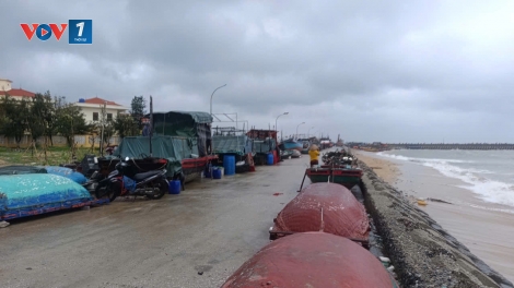 Hải Phòng cấm biển, khẩn trương đưa tàu thuyền về nơi tránh trú bão