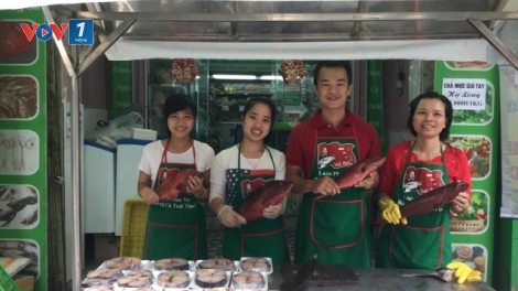 Doanh nhân thế hệ 8x sáng lập chuỗi cửa hàng thực phẩm mang thương hiệu “Sói biển” (31/3/2016)
