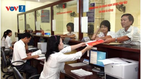 Chính phủ với người dân ngày 16/12/2014: Chất lượng hoạt động công vụ và đạo đức của đội ngũ cán bộ công chức hiện nay