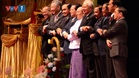 Thời sự chiều ngày 12/11/2014: ASEAN cần chủ động có trách nhiệm hơn nữa trong việc duy trì hòa bình, an ninh và ổn định ở khu vực
