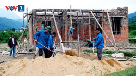 Thời sự trưa ngày 30/8/2014:Thủ tướng Chính phủ quyết định chính sách hỗ trợ các hộ nghèo xây dựng nhà ở phòng, tránh bão, lụt khu vực miền Trung