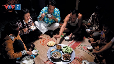 Đối thoại cuối tuần ngày 28/6/2014: Nhân ngày Gia đình Việt Nam bàn về chủ đề "Bữa cơm gia đình ấm áp yêu thương"