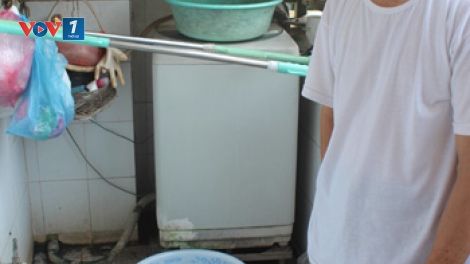 Nước sinh hoạt nhiễm độc tố : Cuộc sống sinh hoạt của người dân khu dân cư Mỹ Đình II lao đao