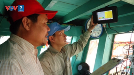 Biển đảo Việt Nam ngày 10/8/2014: Hiệu quả từ việc đầu tư trang thiết bị thông tin trong bám biển vươn khơi