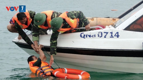 Biển đảo Việt Nam ngày 8/8/2014: Tìm kiếm cứu nạn là mệnh lệnh trái tim người cán bộ chiến sỹ hải quân.