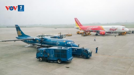 Thời sự đêm ngày 26/7/2014: Cục Hàng không Việt Nam đã cấm các máy bay cất và hạ cánh khi thời tiết không cho phép