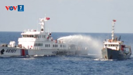 Thời sự đêm ngày 28/6/2014: Kiểm ngư Việt Nam kiên trì đấu tranh thực thi pháp luật, bất chấp tàu Trung Quốc dàn hàng ngang ngăn cản quyết liệt
