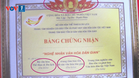 Bộ Văn hóa, Thể thao và Du lịch khẳng định không tham gia đồng tổ chức Lễ vinh danh và cấp bằng công nhận “nghệ nhân văn hoa dân gian” (Thời sự đêm 27/11/2015)