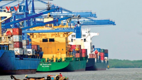 Thách thức đối với phát triển cảng biển Việt Nam (30/11/2015)