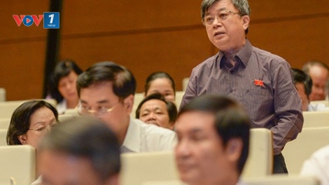 Quản lý nhà nước về báo chí, đừng để gậy ông đập lưng ông (2/12/2015)
