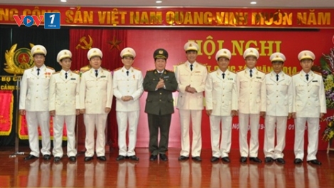 Thời sự đêm ngày 19/01/2015: Ra mắt Cục Cảnh sát giao thông trực thuộc Bộ Công an trên cơ sở sáp nhập Cục Cảnh sát giao thông đường bộ - đường sắt và Cục Cảnh sát giao thông đường thủy