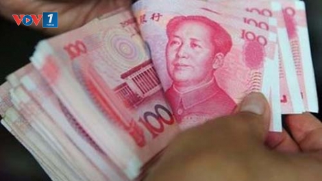Thời sự chiều ngày 05/01/2015: Có nên chấp nhận kiến nghị của Hiệp hội Doanh nghiệp Trung Quốc tại Việt Nam và Ngân hàng Công thương Trung Quốc về việc cho thanh toán bằng đồng nhân dân tệ trực tiếp ở nước ta.