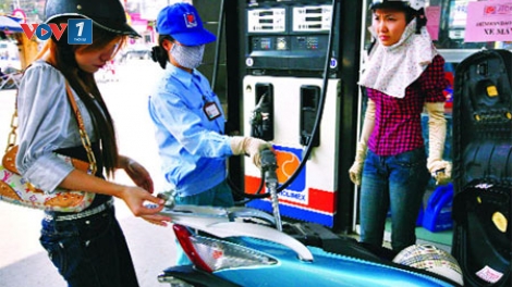 Bảo vệ quyền lợi người tiêu dùng trong thời kỳ giá xăng dầu giảm