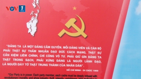 Biển đảo Việt Nam ngày 03/02/2015: Giáo dục tư tưởng chính trị - Nền tảng xây dựng Đảng.