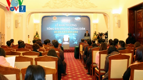 Thời sự đêm ngày 02/02/2015: Khai trương Tổng đài điện thoại hỗ trợ công tác bảo hộ công dân và pháp nhân Việt Nam ở nước ngoài.