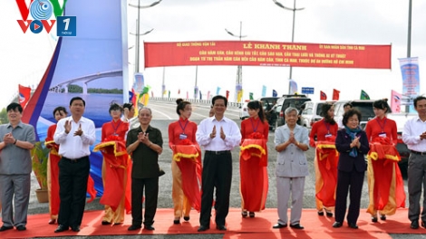 Thời sự chiều ngày 07/02/2015: Thủ tướng Chính phủ Nguyễn Tấn Dũng thăm và làm việc tại tỉnh Cà Mau và khánh thành một số công trình quan trọng trên tuyến đường Hồ Chí Minh đến mũi Cà Mau