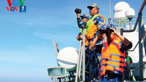 Biển đảo Việt Nam ngày 04/3/2015: Tình người trên tàu Cảnh sát biển 8001.