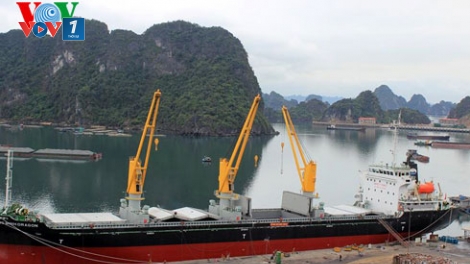 Chính phủ với người dân ngày 21/4/2015: Quảng Ninh đồng hành cùng doanh nghiệp.
