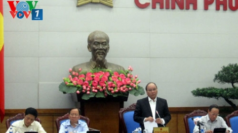 Thời sự chiều ngày 23/4/2015: "Không có vùng cấm trong chống buôn lậu và gian lận thương mại. Mọi hành vi vi phạm và tiếp tay cho buôn lậu sẽ bị xử lý nghiêm theo pháp luật."