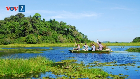 Môi trường và phát triển ngày 27/4/2015: Bảo vệ đa dạng sinh học ở các Khu bảo tồn nhìn từ câu chuyện ở Vườn quốc gia Cát Tiên.