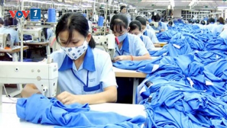 Chăm lo cho người lao động: Không chỉ dừng ở chính sách.