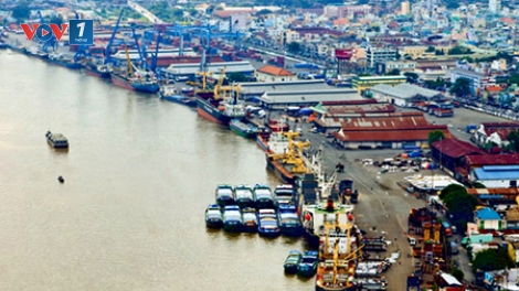 Diễn đàn kinh tế ngày 24/5/2015: Đẩy mạnh cổ phần hóa, tái cơ cấu doanh nghiệp ngành giao thông vận tải.