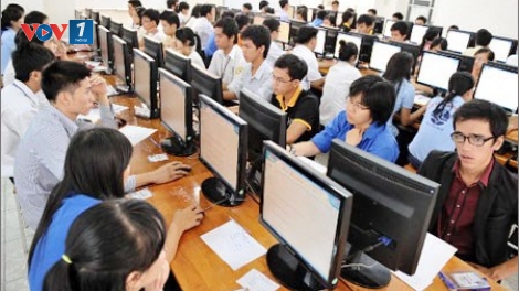 Công khai minh bạch trong tuyển dụng cán bộ công chức, viên chức (Chính phủ với người dân ngày 15/6/2015)