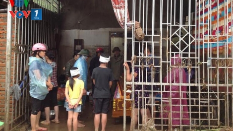 Thời sự đêm ngày 25/6/2015: Đã có 18 người thương vong do ảnh hưởng của hoàn lưu bão số 1.