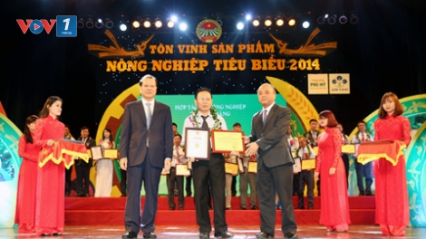 Thời sự trưa ngày 7/6/2015: Tôn Vinh 145 sản phẩm nông nghiệp Việt Nam tiêu biểu 2014.