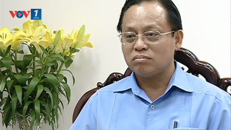 Nhận diện mối liên hệ giữa lợi ích nhóm và tham nhũng.