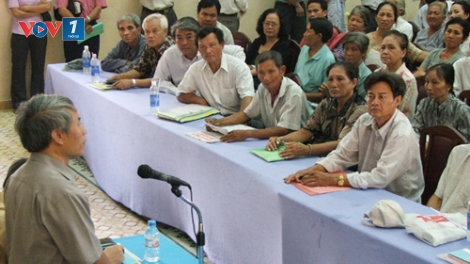 Tiếp dân, lắng nghe dân mới ổn định lòng dân.