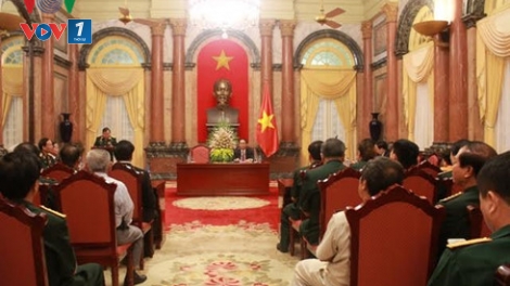 Chủ tịch nước Trần Đại Quang tiếp đoàn cựu chiến binh giúp nhau giảm nghèo, làm kinh tế giỏi (Thời sự đêm 13/10/2016)