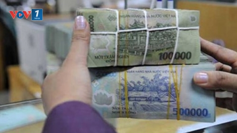 Huy động tiền nhàn rỗi trong dân còn nhiều khó khăn (28/11/2016)