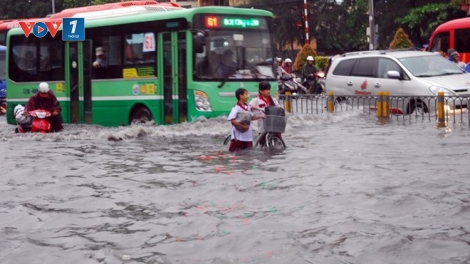 Ứng phó với triều cường ở thành phố Hồ Chí Minh cần một tầm nhìn quy hoạch dài hạn (22/11/2016)
