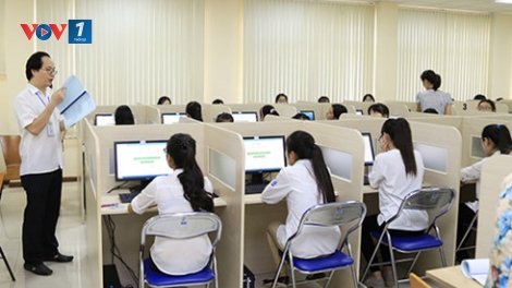 Kỳ thi đánh giá năng lực đợt 1 của Đại học Quốc gia Hà Nội đã kết thúc và đạt thành công ở nhiều mặt, quy mô và tính chất của kỳ thi này được mở rộng hơn (Thời sự đêm 15/5/2016)