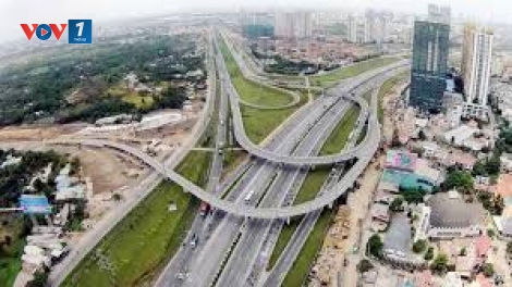 Hoàn thiện hạ tầng giao thông, phát triển kinh tế vùng (17/5/2016)
