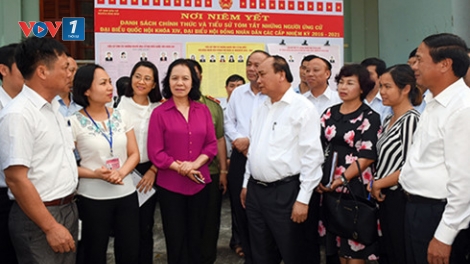 Thủ tướng Nguyễn Xuân Phúc tiếp xúc cử tri và vận động bầu cử tại thành phố Hải Phòng (Thời sự chiều 8/5/2016)