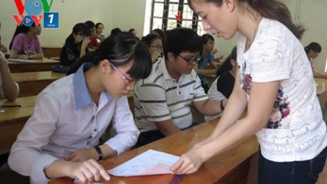 Nhà nước hỗ trợ kinh phí 125.000 đồng cho mỗi  thí sinh  dự kỳ thi Trung học phổ thông quốc gia.(Thời sự chiều 01/6/2016)