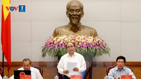 Thủ tướng Nguyễn Xuân Phúc chỉ đạo phải ổn định giá xăng dầu, không tăng giá điện, không tăng phí đường bộ đối với các dự án BOT và giữ nguyên giá sữa cho trẻ em. (Thời sự đêm 01/6/2016)