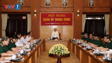 Tổng Bí thư Nguyễn Phú Trọng chủ trì Hội nghị Quân ủy Trung ương về việc thực hiện Chương trình hành động thực hiện Nghị quyết Đại hội 12 của Đảng. (Thời sự chiều 13/7/2016)