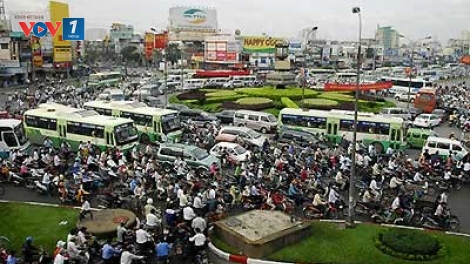 Kẹt xe - Lỗi không chỉ của xe máy. (22/7/2016)