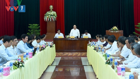 Thủ tướng Nguyễn Xuân Phúc đồng ý về chủ trương xây dựng Ninh Thuận thành Trung tâm năng lượng tái tạo cả nước. (Thời sự đêm 27/8/2016)