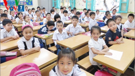 Năm học mới: Liệu học sinh có được giảm áp lực học hành (5/9/2016)