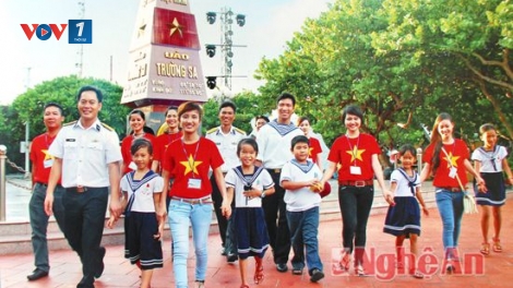 Trường Sa rộn ràng khai giảng năm học mới (5/9/2016)