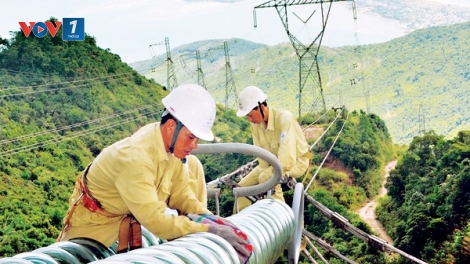 Nét văn hóa doanh nghiệp qua việc tổ chức tết sớm cho công nhân trên công trường (24/1/2017)