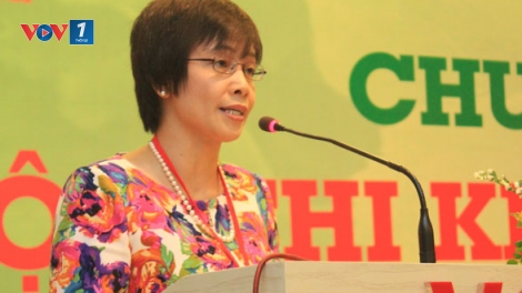 Chị Nguyễn Lan Hương, Phó Chủ tịch kiêm Tổng Thư ký Câu lạc bộ Nông nghiệp Công nghệ cao, người luôn trăn trở với sản xuất nông nghiệp công nghệ cao. (26/01/2017)